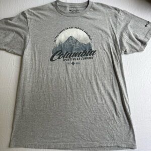 Columbia Heather Gray Mountain Graphic Tee